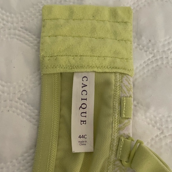 Cacique Lightly Lined 44C underwire. Line green - Picture 6 of 9